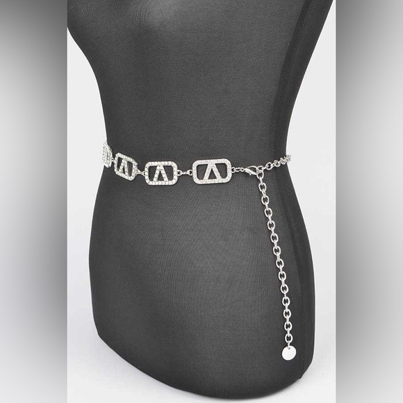 Plus Size Rhinestone Silver & Gold Metal Chain Adjustable Statement Belt - Picture 4 of 6